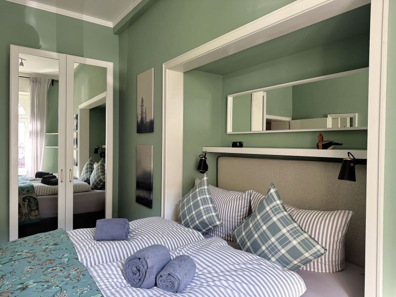 Schlafzimmer mit Doppelbett in Miss Sophie